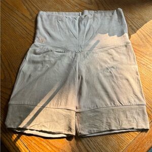 Sinewmoon kicker shorts
